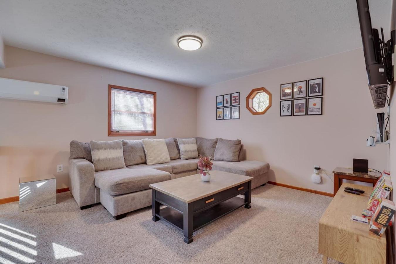 Big Bass 4br Poconos - Game - Pool Holiday home Gouldsboro