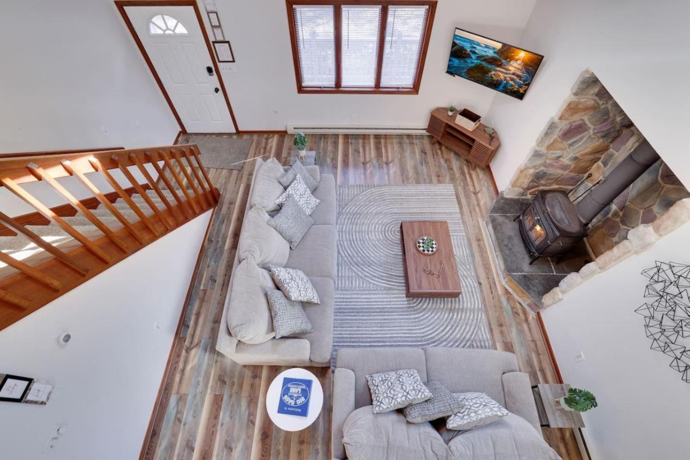 Big Bass 4br Poconos - Game - Pool Holiday home *